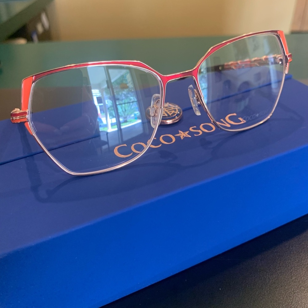 Women's Red Accent Rectangular Eyeglasses NWT - image 5